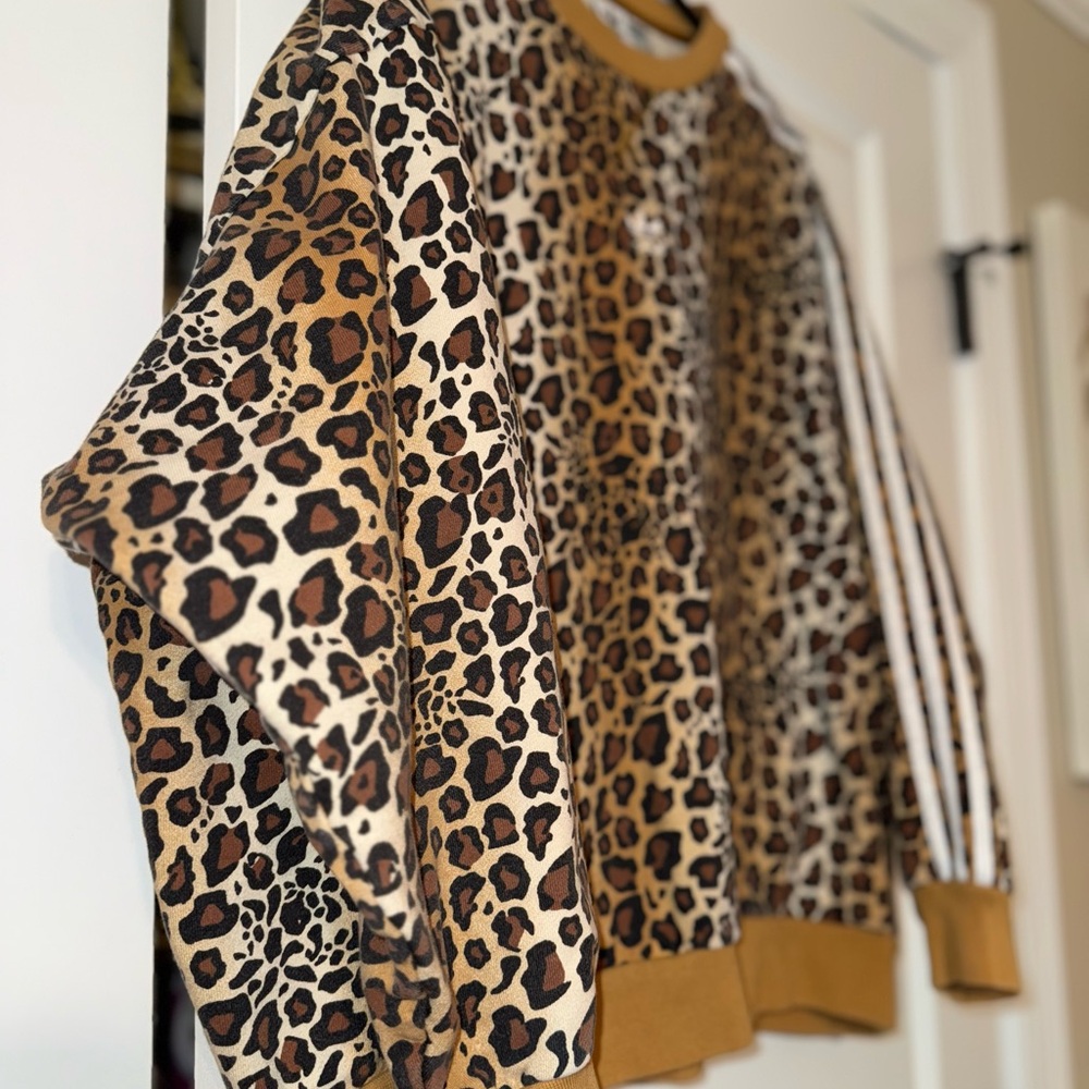 Adidas Brown Leopard Print Crewneck - Picture 4 of 10